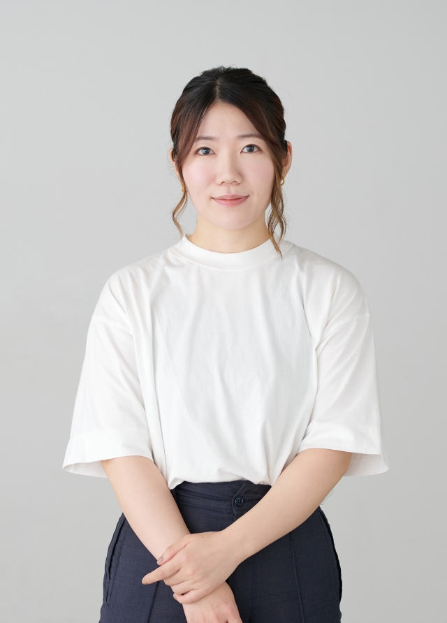 Shiori Higashiyama/東山詩織