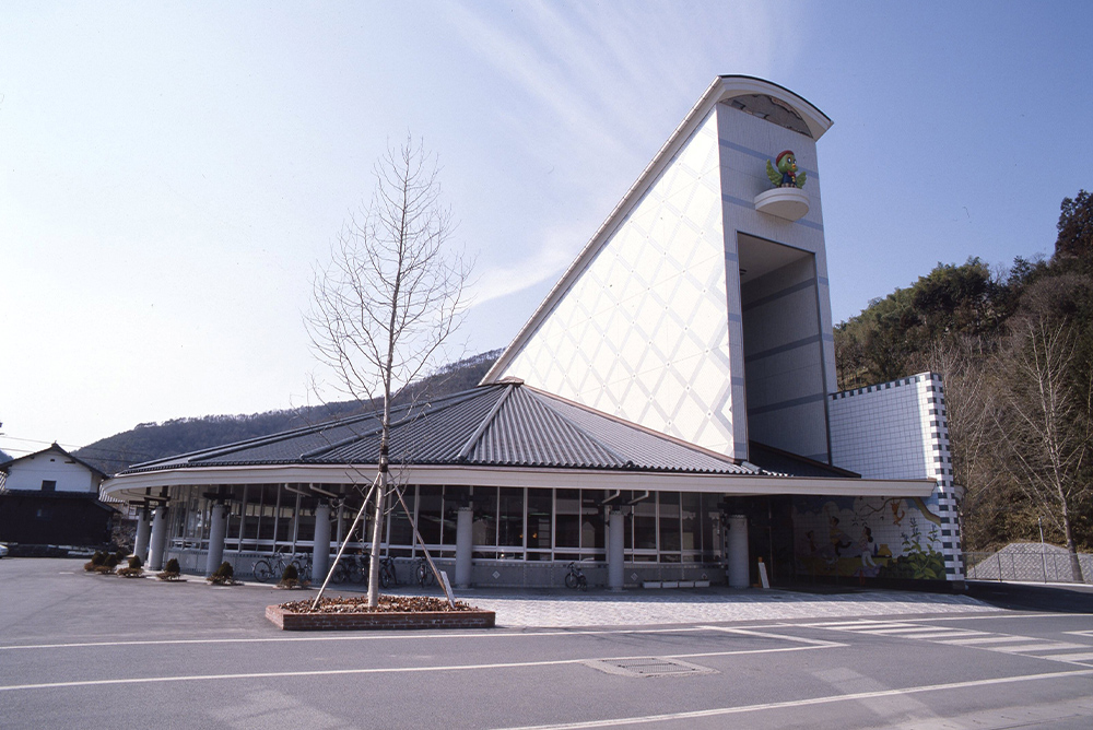 吉備川上ふれあい漫画美術館