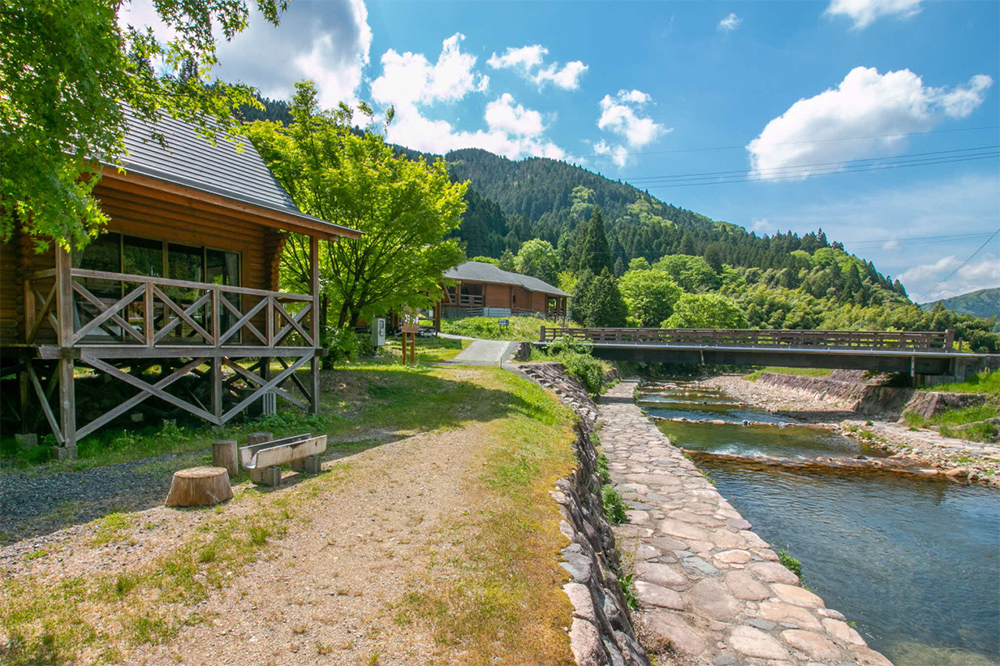トムソーヤ冒険村