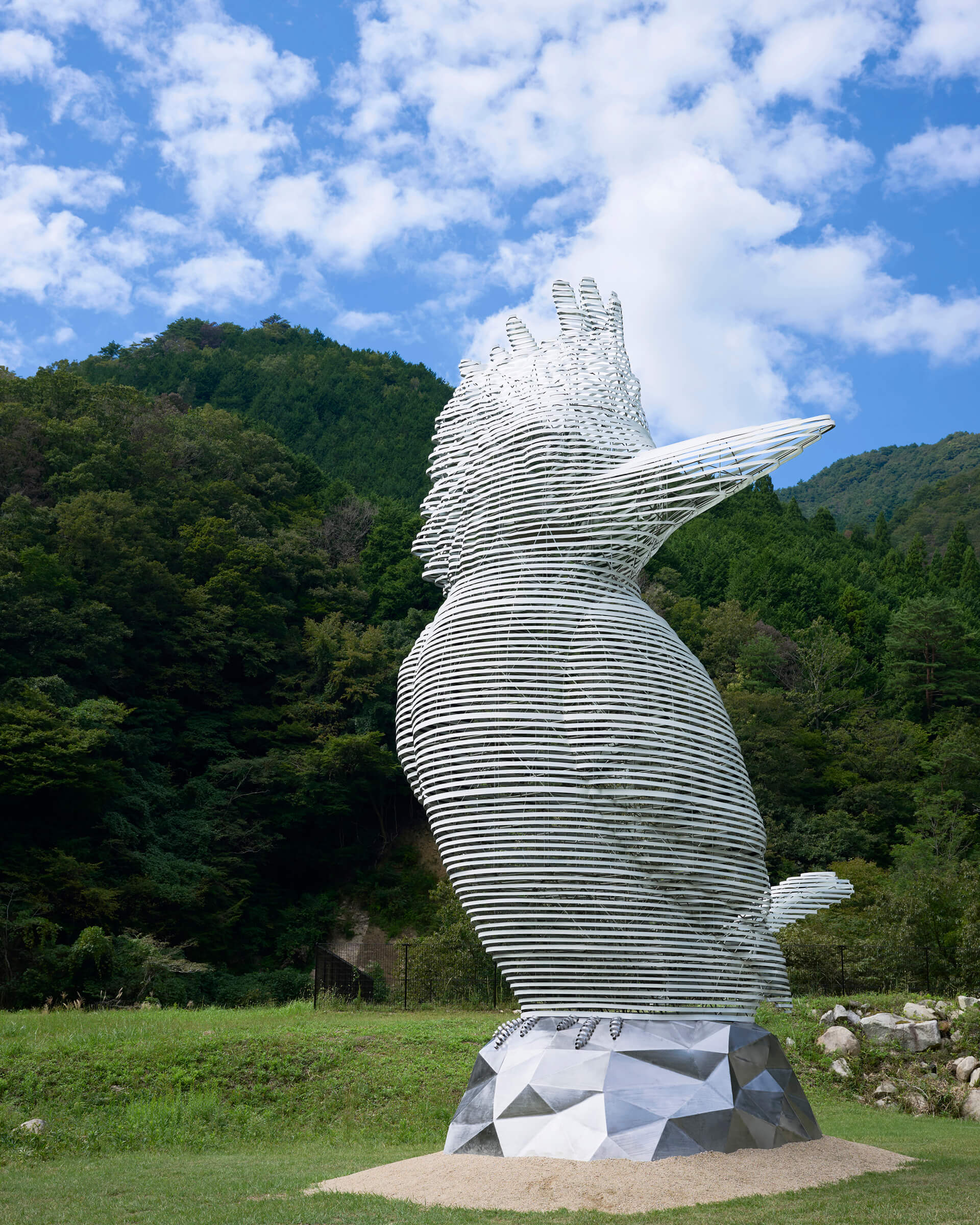 ジェンチョン・リョウ | 森の芸術祭 晴れの国・岡山 2027